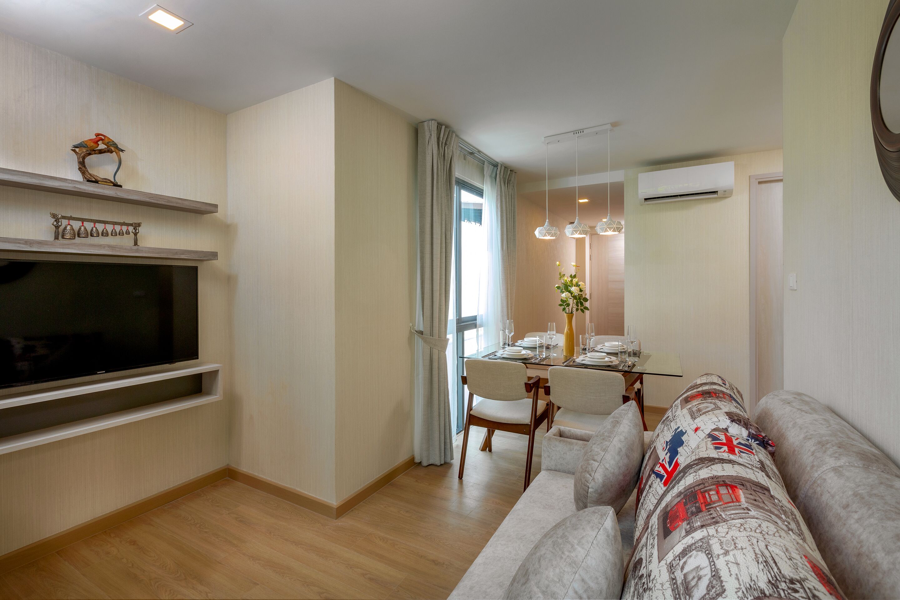 Signature-Zimmer, 2 Schlafzimmer, Meerblick | Wohnbereich | Flachbildfernseher