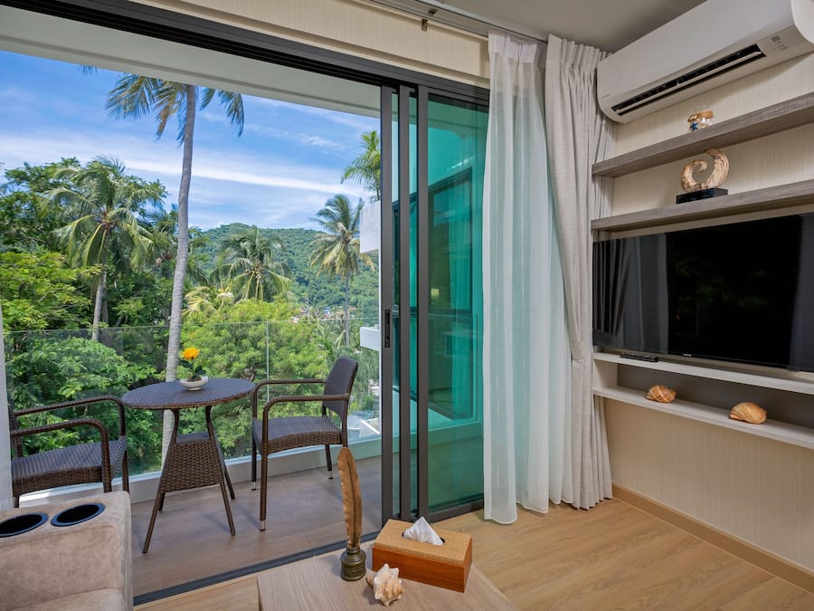 One Bedroom Suite Mountain View | View from room