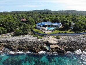 Aerial view - Blue Sky Villa (Negril)
