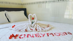 Premium bedding, down duvets, free WiFi - SWEETHOME BUNGALOWS (Phu Quoc)