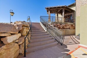 Property grounds - Zion Cliff Lodge (Hildale)