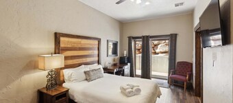Zion Cliff Lodge