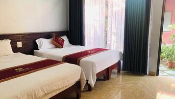 Family Room, Balcony | Hypo-allergenic bedding, minibar, desk, blackout drapes