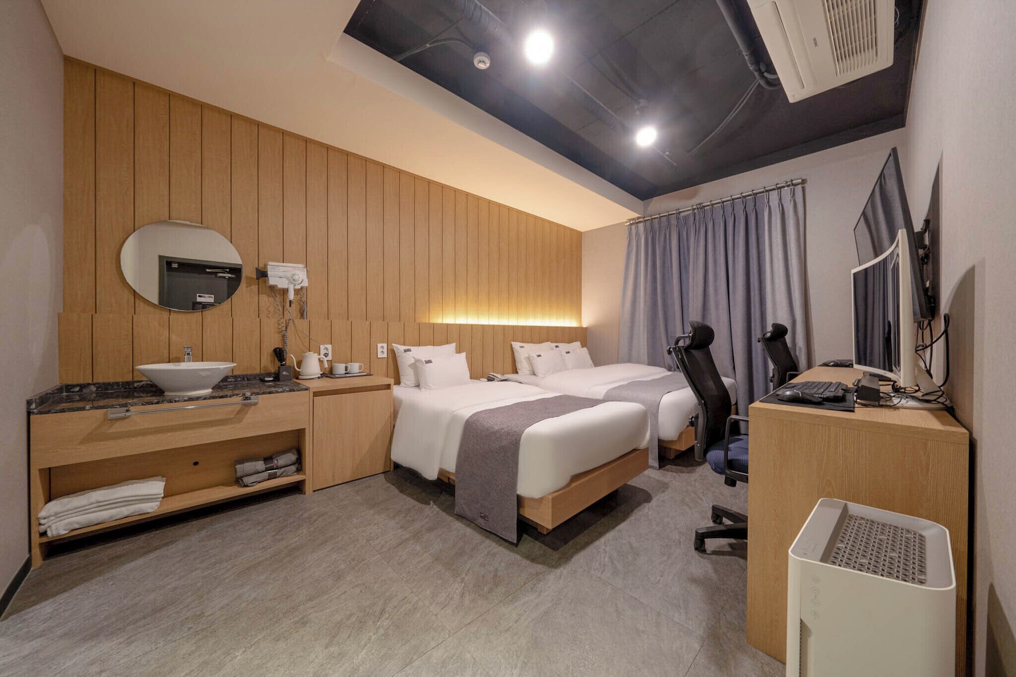 Design-Zweibettzimmer, Nichtraucher, Stadtblick