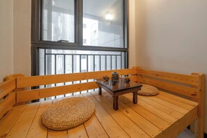 Chambre Royale, non-fumeur, vue ville (Suite) | Terrasse/Patio