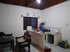 Fridge, dishwasher, rice cooker, cookware/dishes/utensils