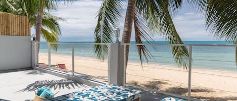 Beach/ocean view