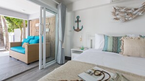 Sam-kah Karibu Beach House | 3 soverom, safe på rommet, skrivebord og strykejern/-brett