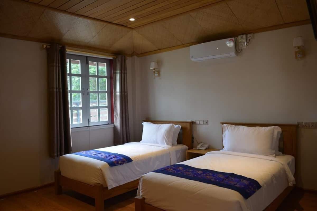 Twin Room | Minibar, free WiFi