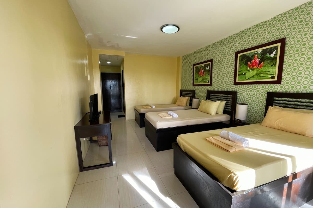 Executive Deluxe | 1 bedroom, iron/ironing board