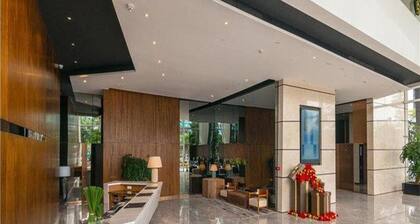 The Summit Hotel