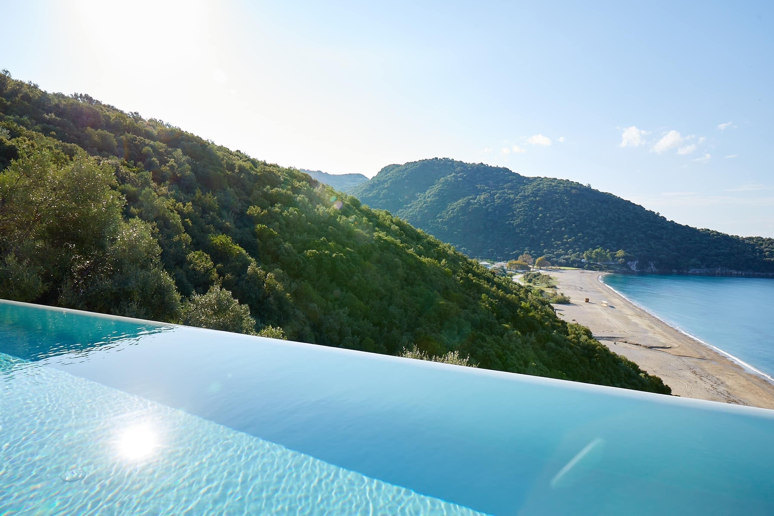 Deluxe Double Room Sea View with Private Pool | Beach/ocean view