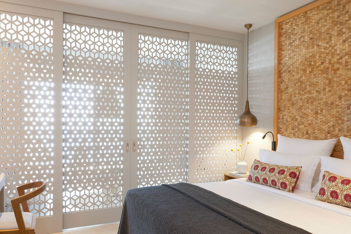 Family Room Sea View | 1 bedroom, premium bedding, minibar, in-room safe