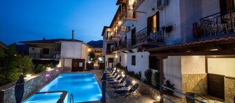 Hotel Nostos