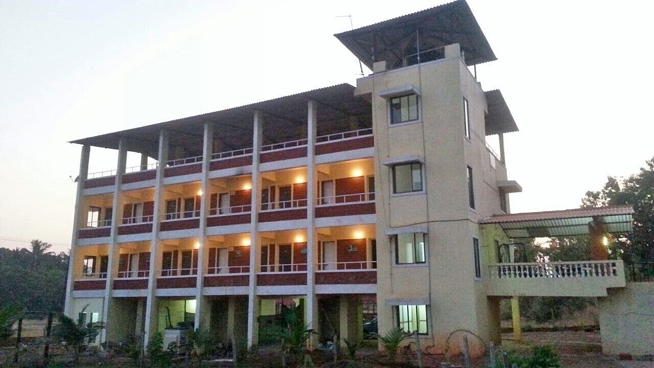 Mặt tiền nơi lưu trú