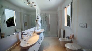 Suite Studio Panoramique | Salle de bain