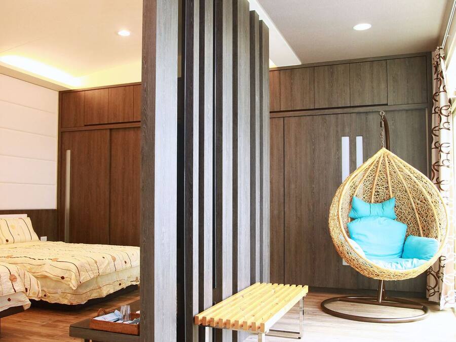 Quarto quádruplo luxo | Escrivaninha, Wi-Fi de cortesia