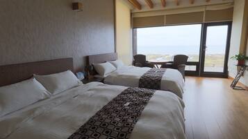 Desk, free WiFi, bed sheets