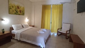 Leilighet, 1 queensize-seng | 1 soverom, skrivebord for bærbar PC, blendingsgardiner og lydisolert