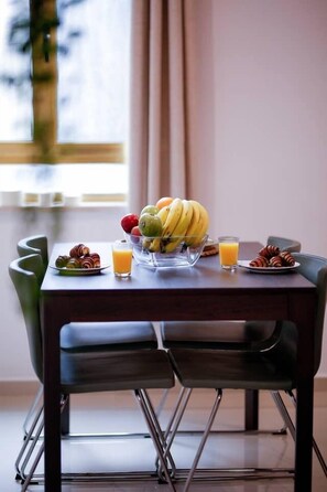 City Apartment | In-room dining - Yaad Mordechai (Jerusalem)