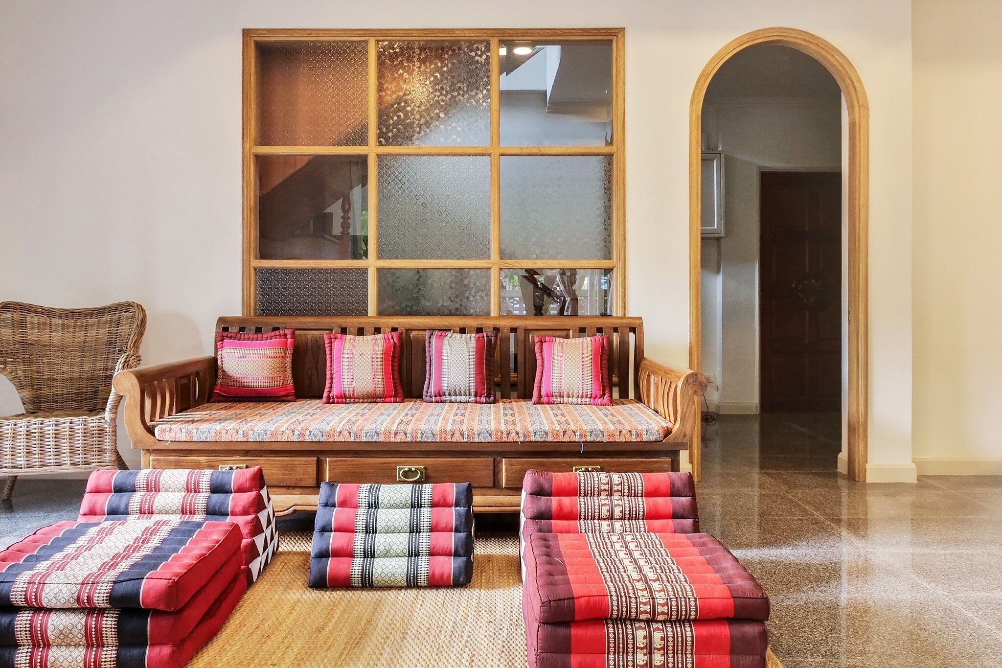 4 Bedrooms House | Wohnzimmer | Smart-TV