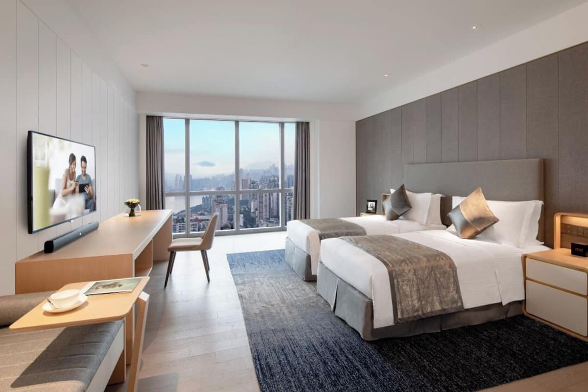 Deluxe Studio (Twin) | 1 bedroom, premium bedding, down comforters, memory foam beds