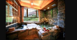 Luxury Villa (3) | Individually decorated, individually furnished, desk, soundproofing - Ming Lu Holiday Hotel (Ren'ai)