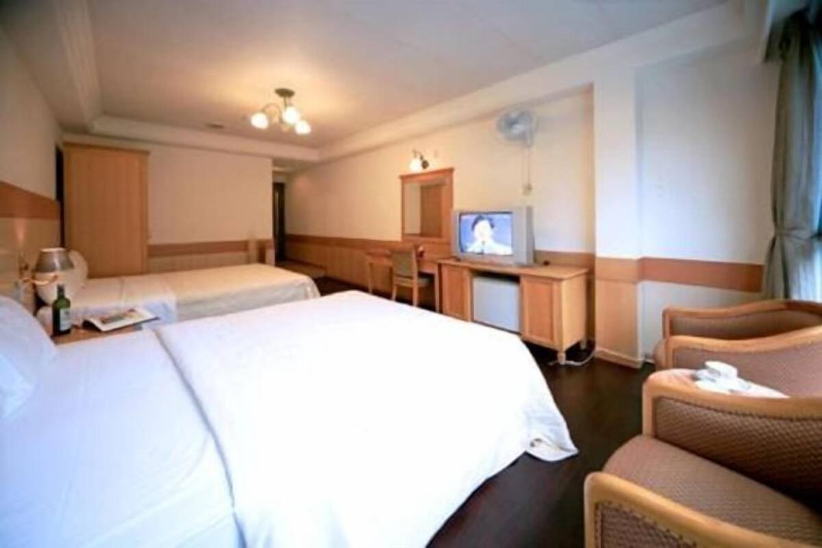 Individuelt dekorert, individuelt innredet, skrivebord og lydisolert