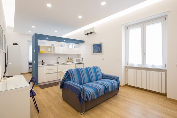 Interior - Pisacane loft (Salerno)