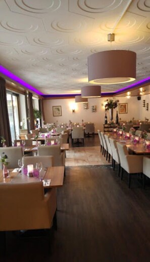 Restoran