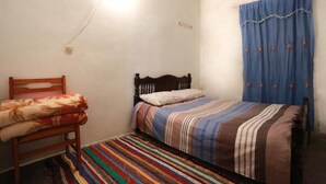 Unclassified image, 4 of 38, button - Gîte Dayet Chiker (Bab Boudir)