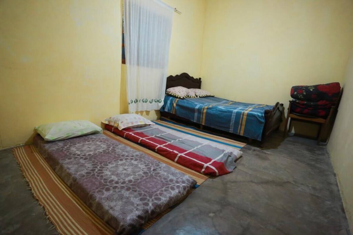 Quadruple Room | Soundproofing, WiFi (free), bed sheets