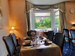 Banquet hall - Crystal Hotel (Cambridge)