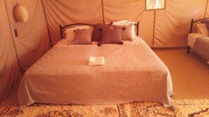 Rollaway beds, free WiFi, bed sheets