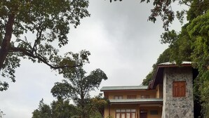 Front of property - Whispering Woods (Wadawalakanda)