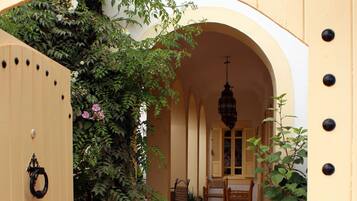 EntrĂ©e de lâhĂ©bergement