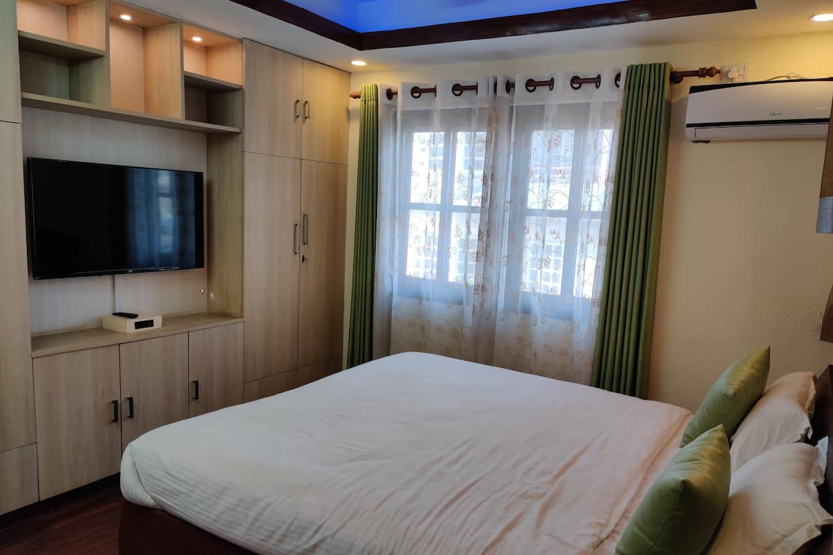 Habitación estándar | Ropa de cama de alta calidad, camas con efecto memoria y minibar