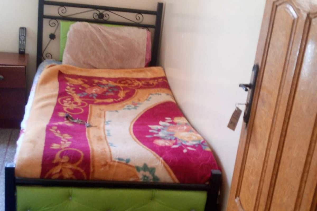 Chambre Simple | Draps fournis