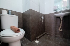 Appartement, 2 chambres | Salle de bain