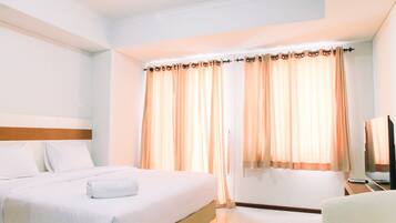 Studio | Wi-Fi gratis dan seprai linen