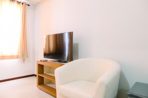 Room amenity - Studio Room Apartment Royal Mediterania Garden Residence (Jakarta)