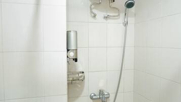 Apartment, 1 Bedroom | Bathroom shower