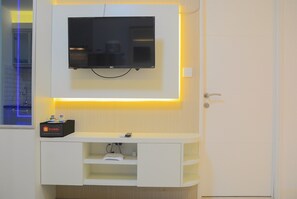 อพาร์ทเมนท์, 2 ห้องนอน | ทีวี