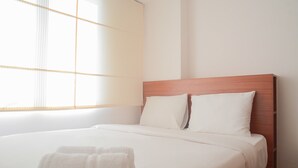 Apartment, 2 Bedrooms | 2 bilik tidur, meja, Wi-fi percuma, cadar katil 