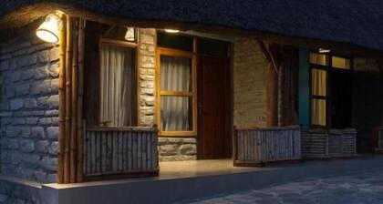 Kyaninga Royal Cottage