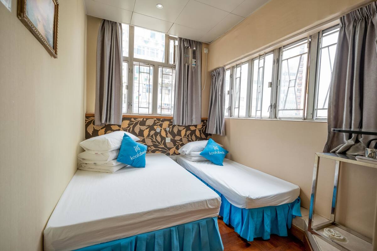 Basic Triple Room | WiFi (free)