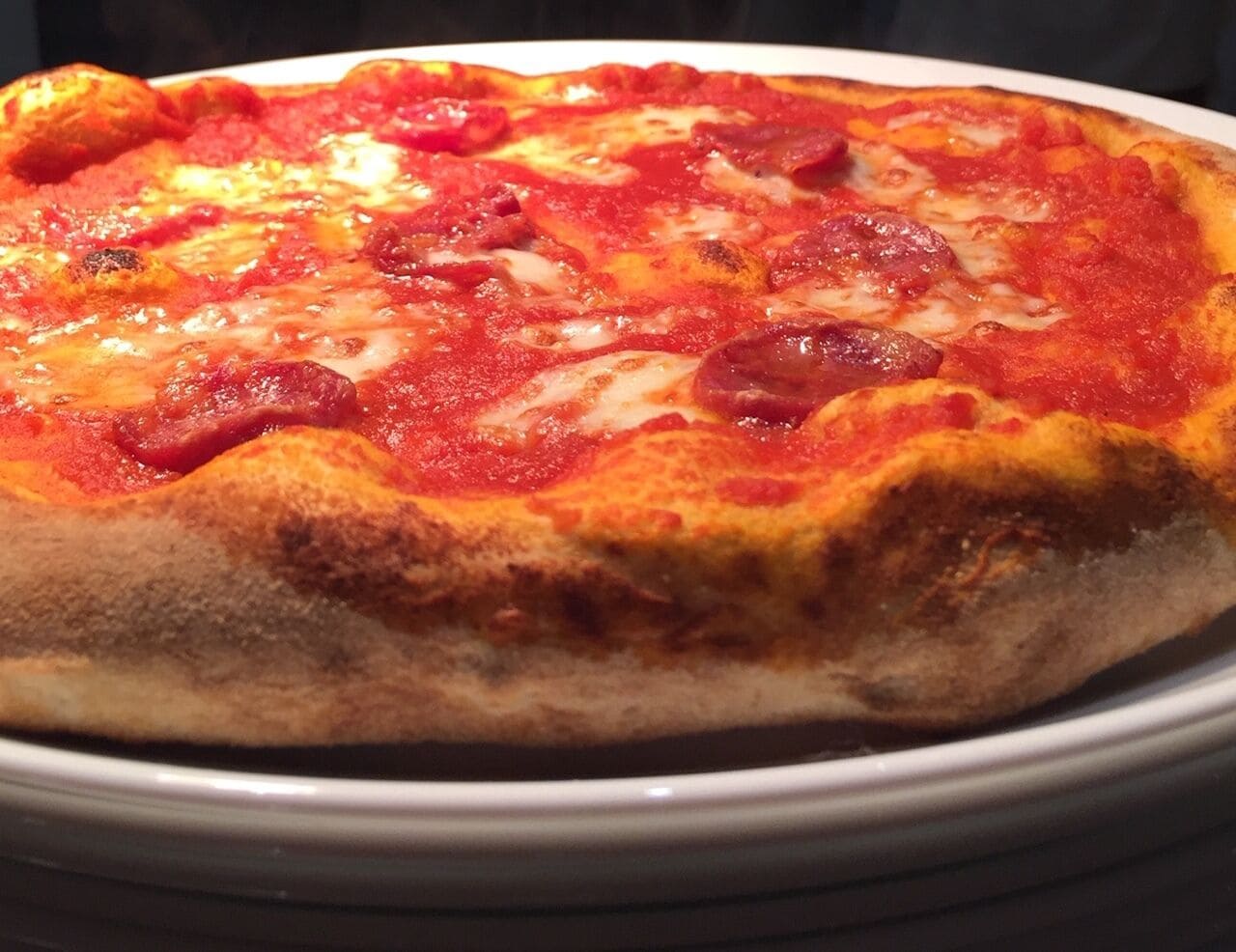 lunch and dinner served, italian cuisine