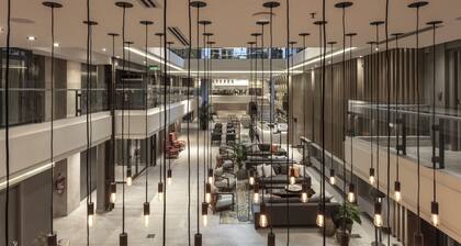 Huinid Obelisco Hotel