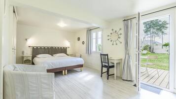 Superior Double Room, Terrace (Evasion) | Premium bedding, free WiFi, bed sheets