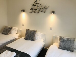 2 chambres, décoration personnalisée, ameublement personnalisé